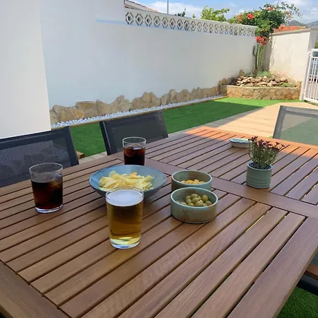 Nuevo Apartamento Moderno En Benicasim Con Terraza Y A Minutos De La Playa Benicàssim Buitenkant foto