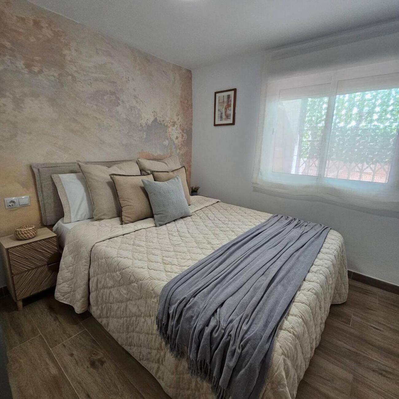 Nuevo Moderno En Benicasim Con Terraza Y A Minutos De La Playa Apartment *