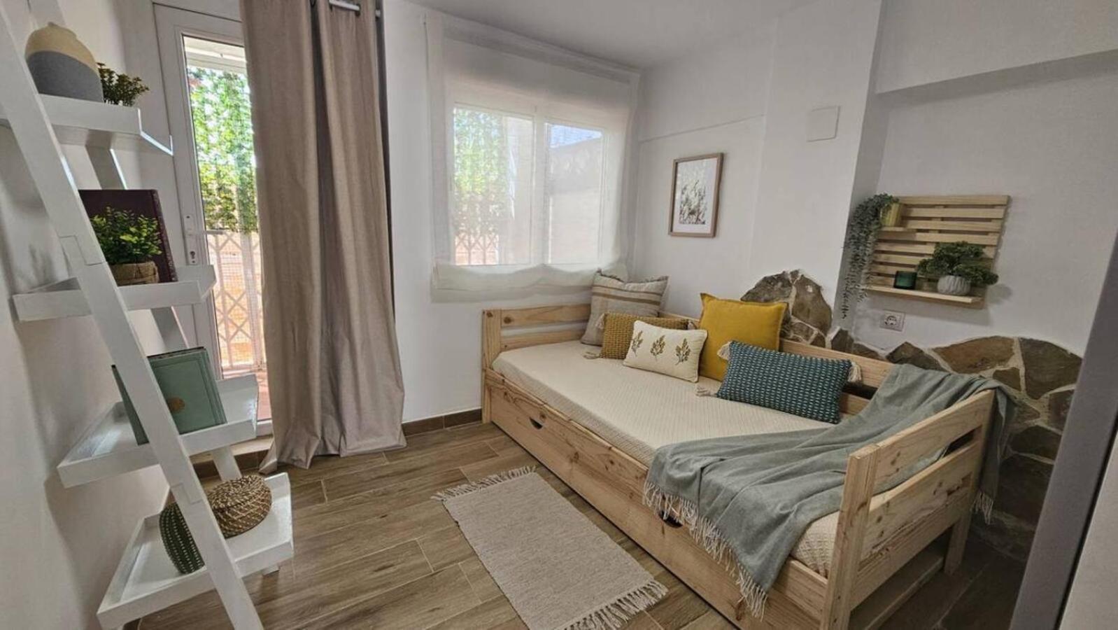 Nuevo Moderno En Benicasim Con Terraza Y A Minutos De La Playa