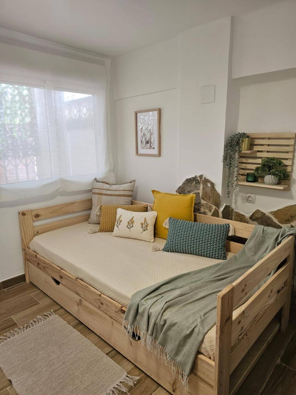 Nuevo Moderno En Benicasim Con Terraza Y A Minutos De La Playa *