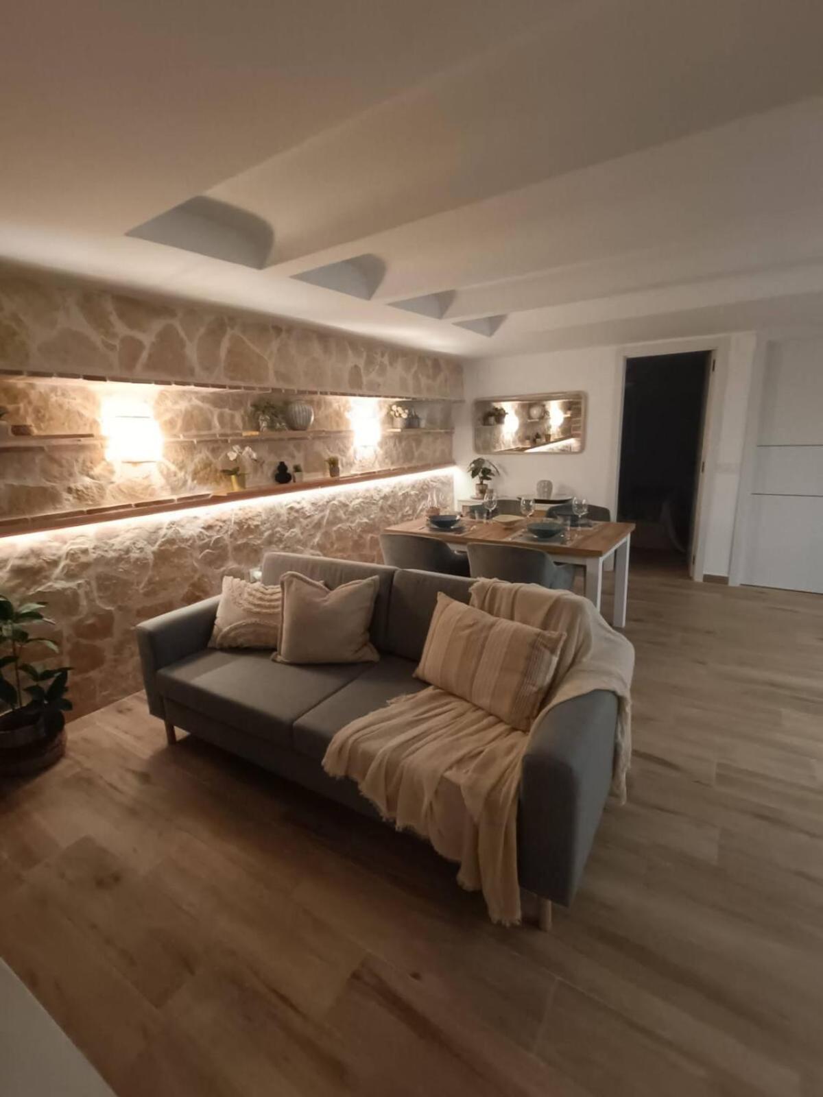 Nuevo Moderno En Benicasim Con Terraza Y A Minutos De La Playa